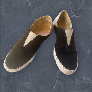 Black and Tan Loafers with Slip-On Comfort